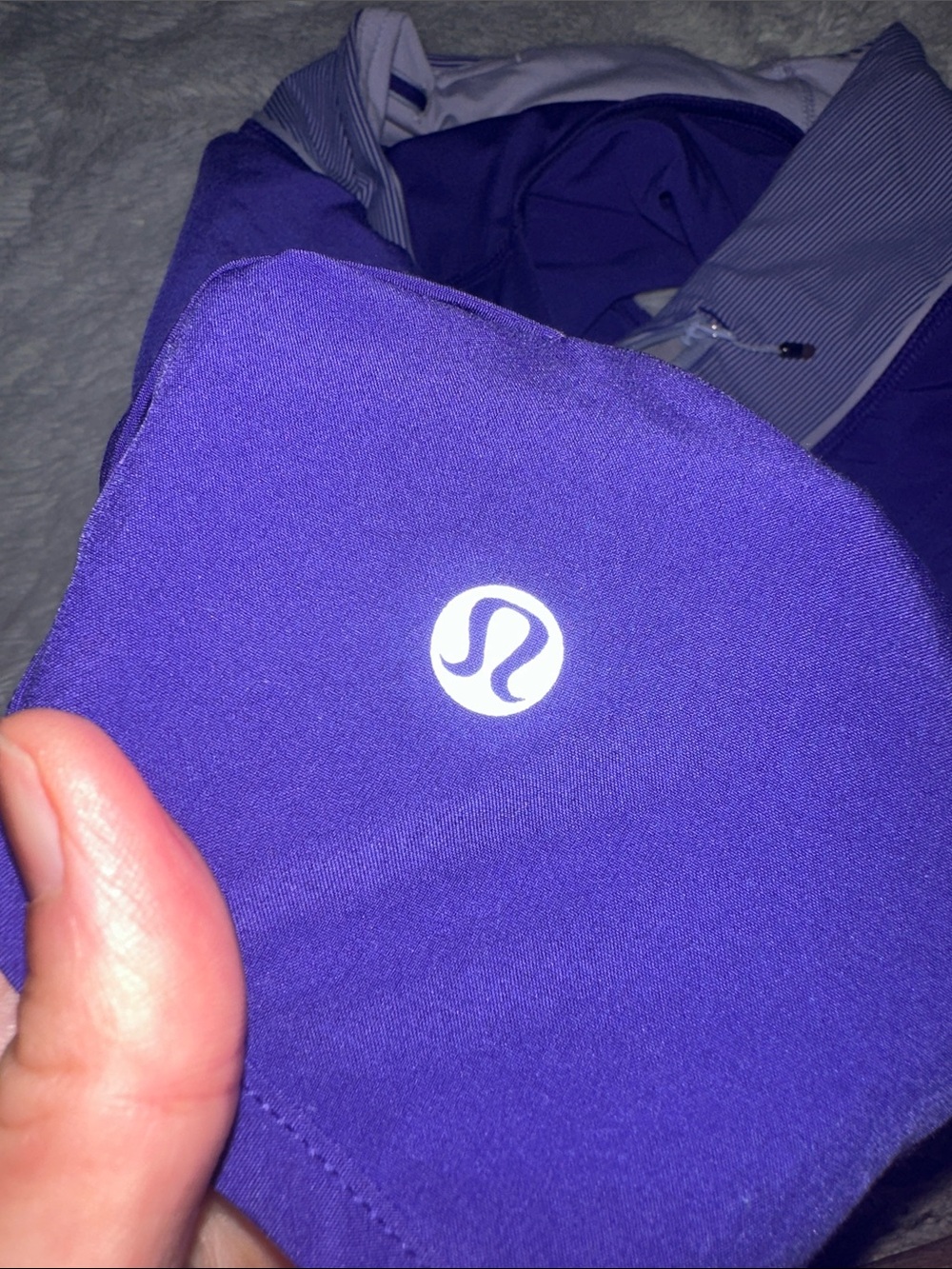 **RARE** discontinued lululemon athletica Run:Speed Short in Power Purple - Picture 8 of 8